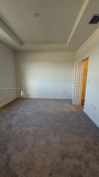 Recientemente alquilado: $2,250 (3 camas, 2 baños, 1446 Pies cuadrados)