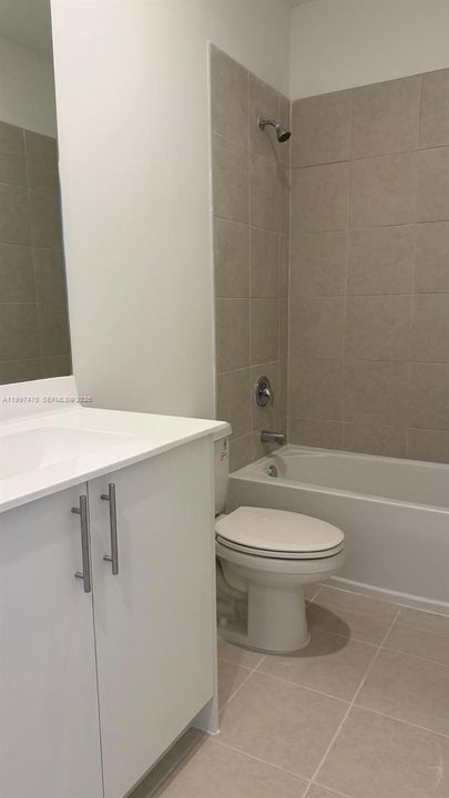 Recientemente alquilado: $2,250 (3 camas, 2 baños, 1446 Pies cuadrados)