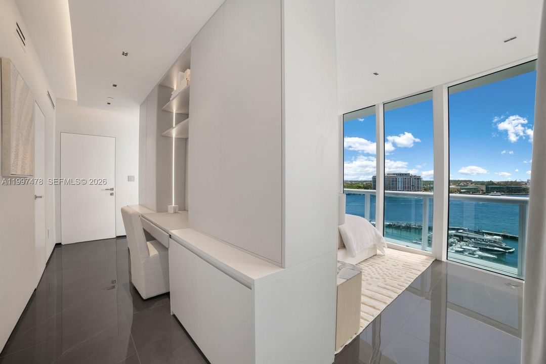 For Sale: $9,999,999 (3 beds, 3 baths, 3365 Square Feet)