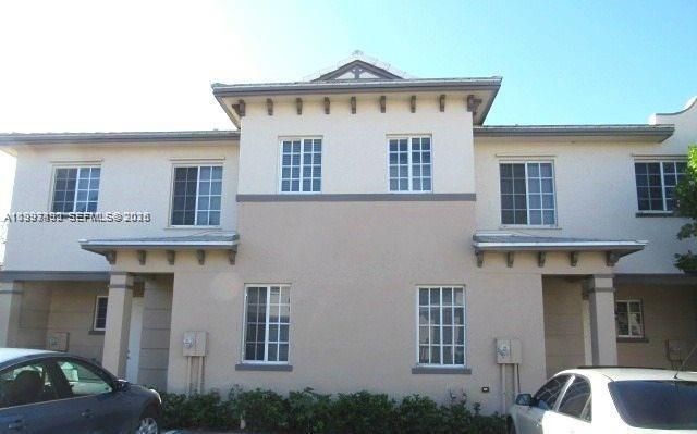 Active With Contract: $2,000 (3 beds, 3 baths, 1394 Square Feet)