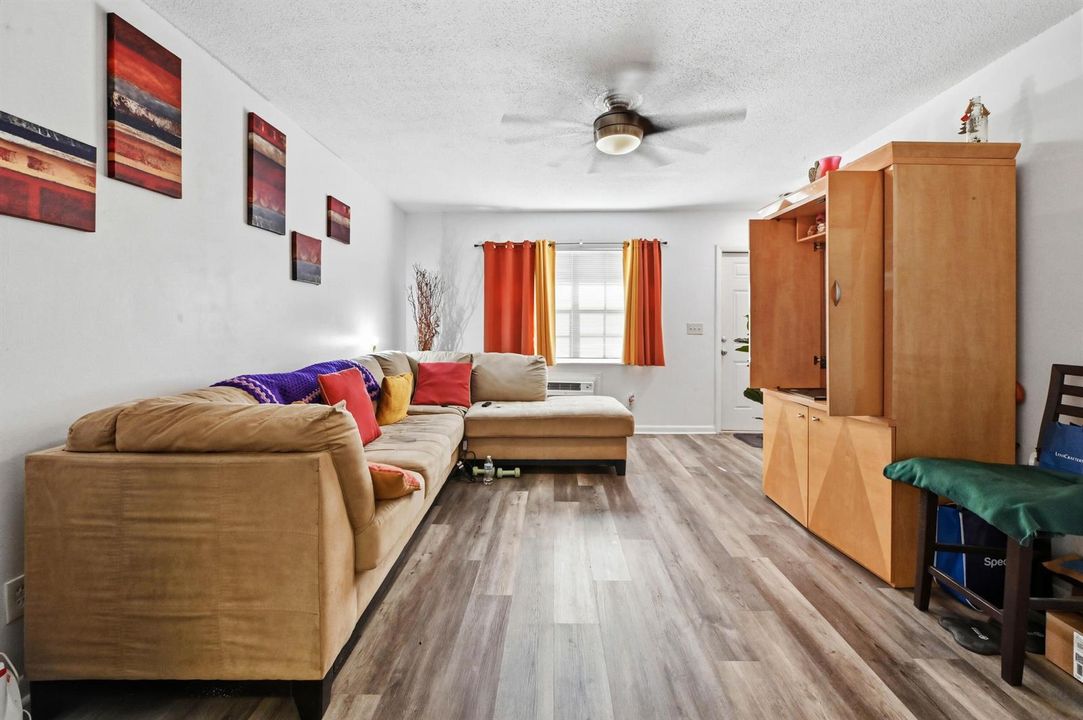 43 Living room 04
