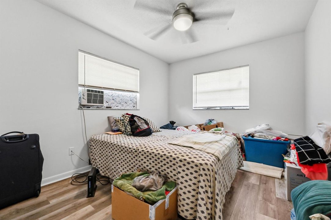 50 Bedroom 03