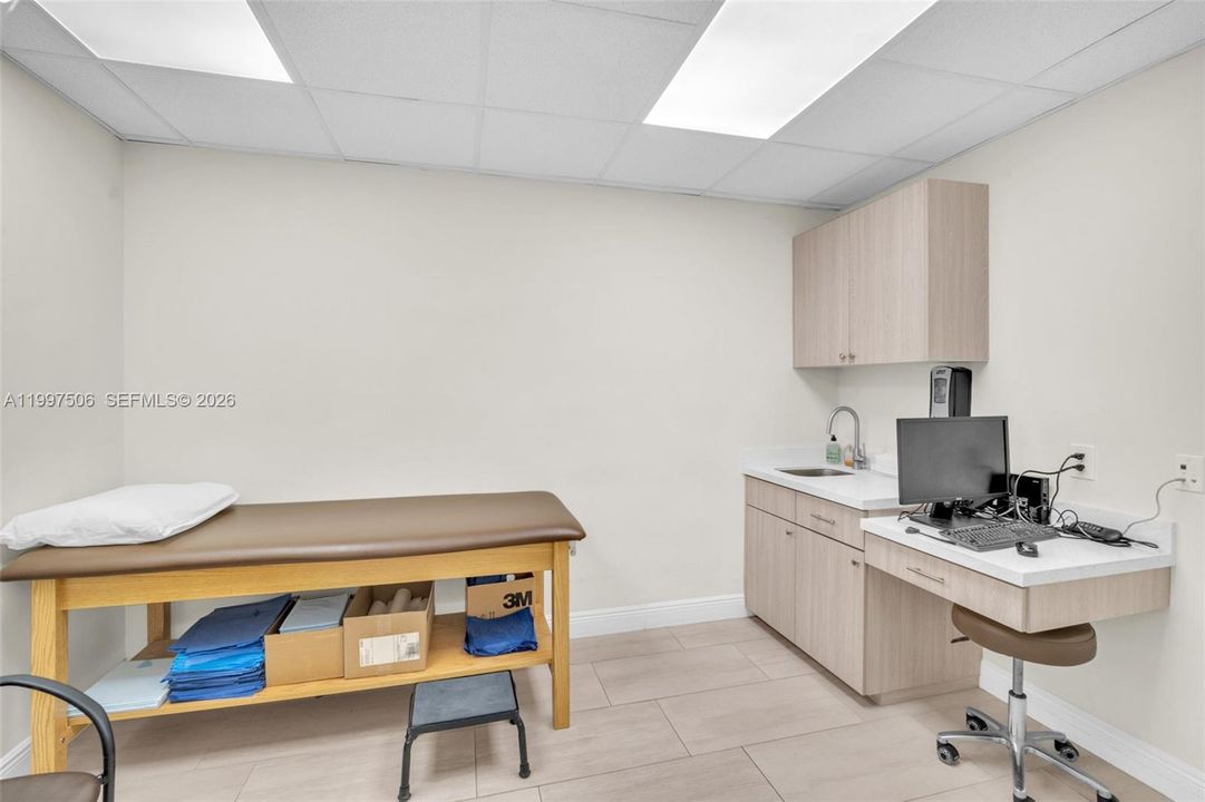 EXAM ROOM
