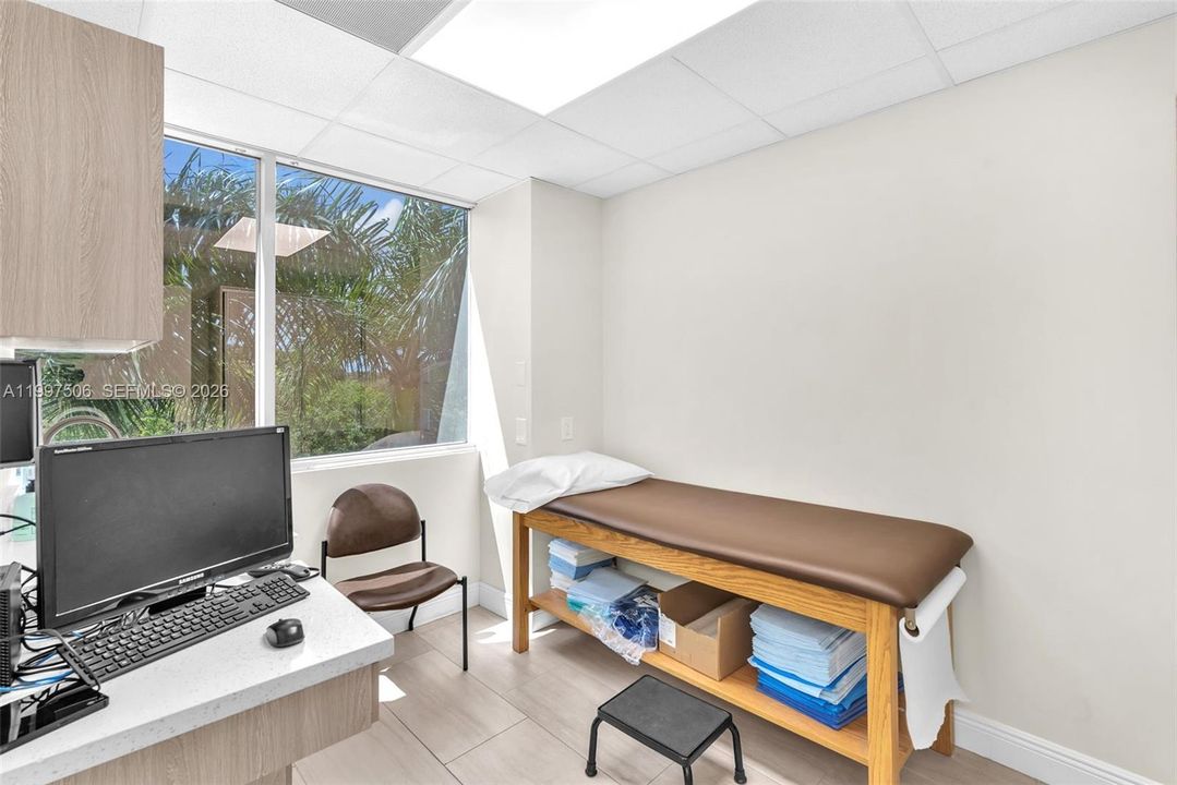 EXAM ROOM