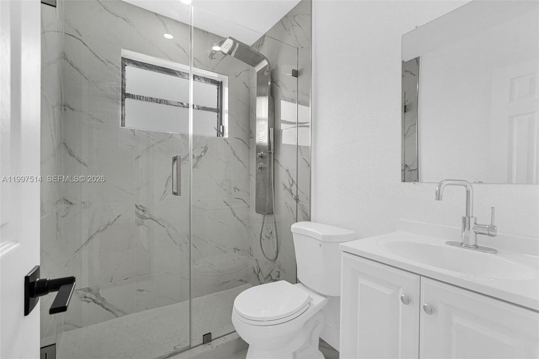 На продажу: $549,000 (3 спален, 2 ванн, 1278 Квадратных фут)