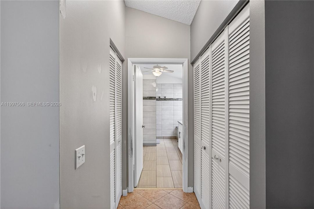 Activo con contrato: $519,000 (3 camas, 2 baños, 1590 Pies cuadrados)