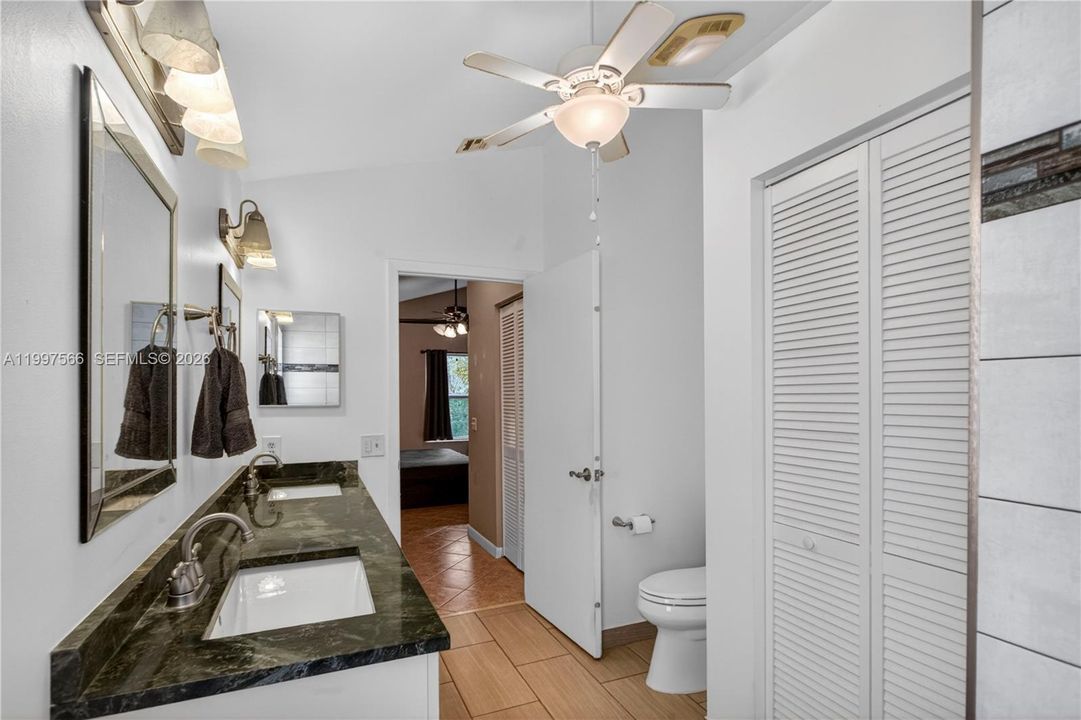 Activo con contrato: $519,000 (3 camas, 2 baños, 1590 Pies cuadrados)