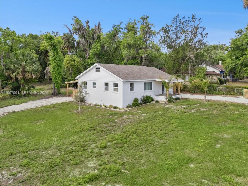 Active With Contract: $309,950 (3 beds, 3 baths, 0 Square Feet)