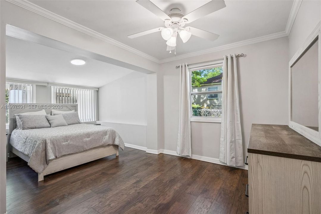 Active With Contract: $309,950 (3 beds, 3 baths, 0 Square Feet)
