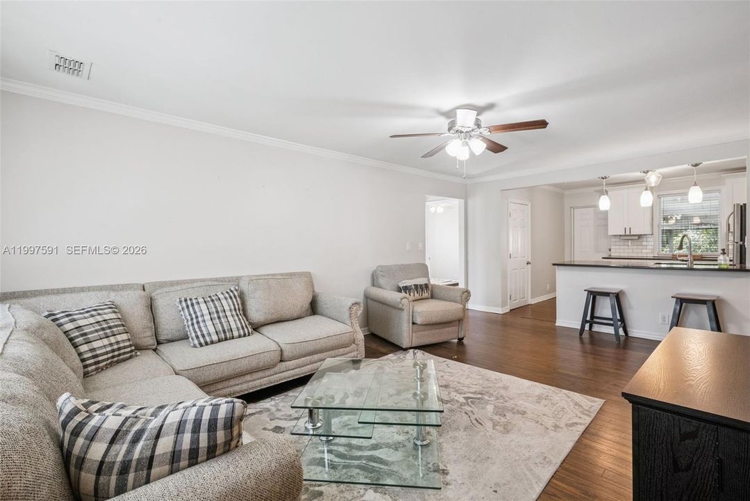 Active With Contract: $309,950 (3 beds, 3 baths, 0 Square Feet)
