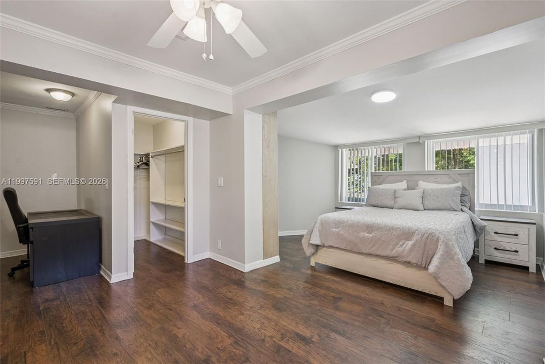 Active With Contract: $309,950 (3 beds, 3 baths, 0 Square Feet)