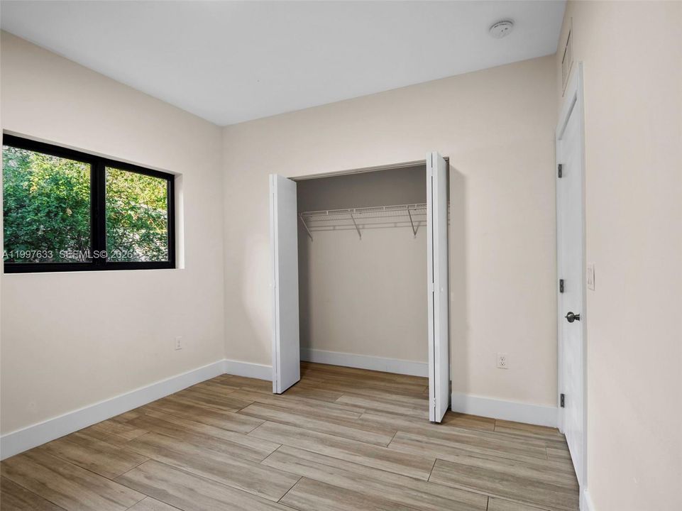 На продажу: $1,350,000 (0 спален, 0 ванн, 2830 Квадратных фут)