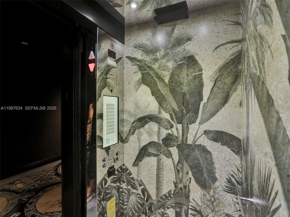 ELEVATOR