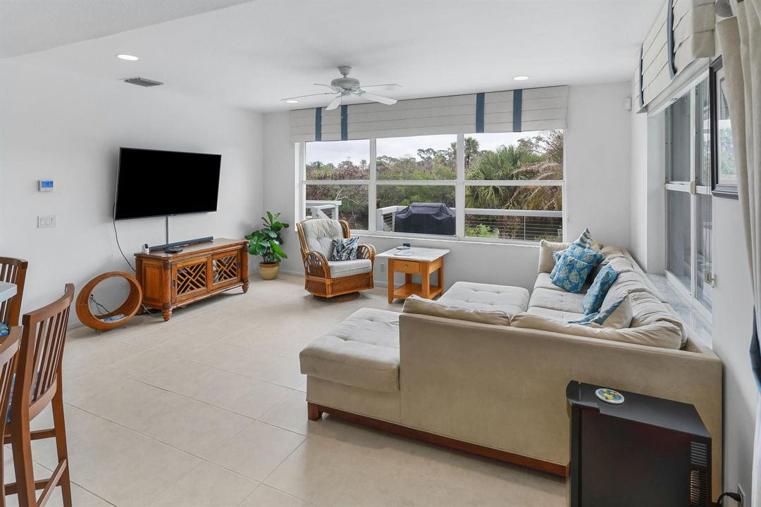 3281 SW Water Edge Way Palm-print-020-03