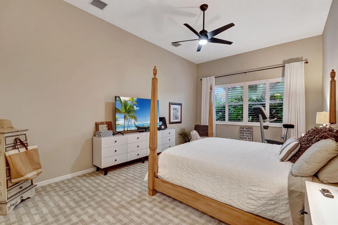 Large primary bedroom