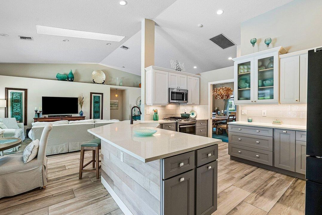 007-15925SpringhillCourt-Wellington-FL-3