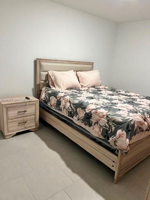 For Rent: $2,300 (3 beds, 2 baths, 0 Square Feet)