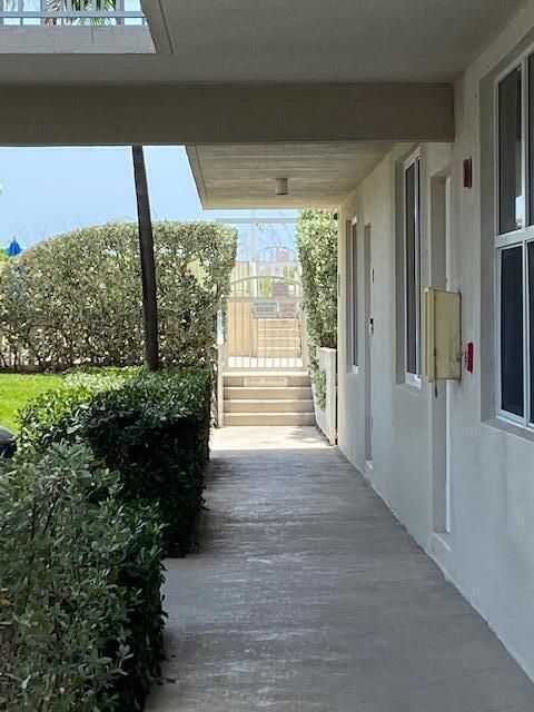 walkway to beach
