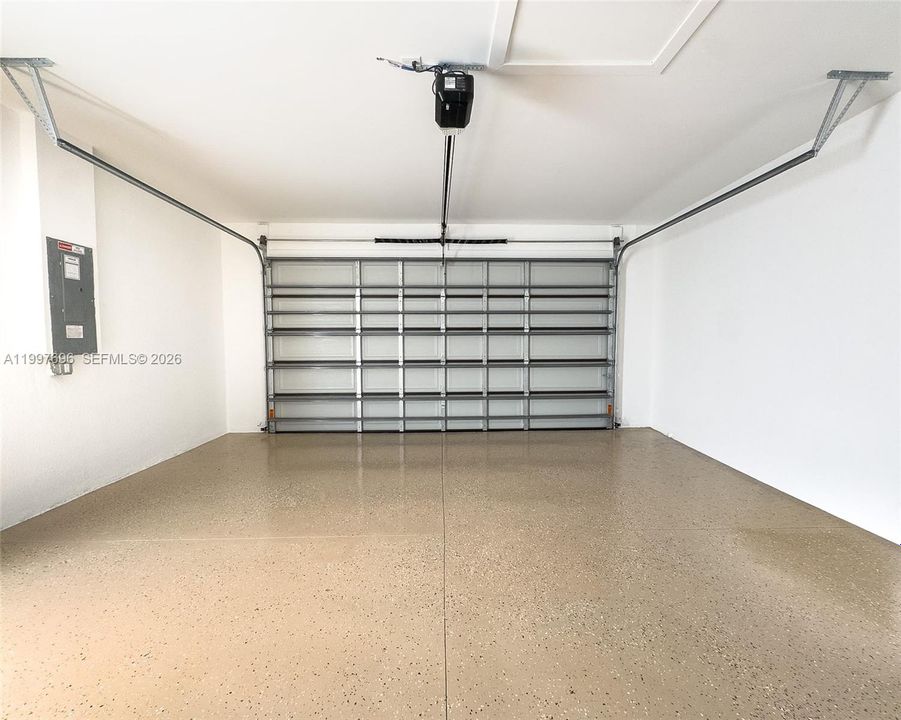 For Sale: $425,000 (4 beds, 2 baths, 1865 Square Feet)