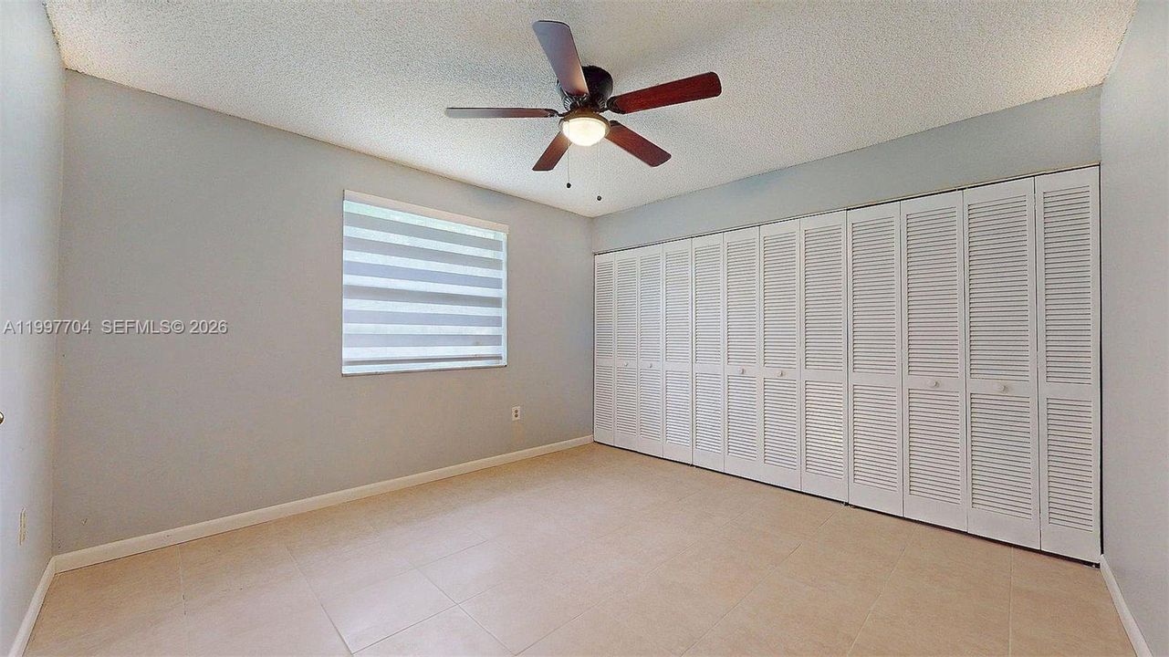 Active With Contract: $2,800 (3 beds, 2 baths, 1196 Square Feet)