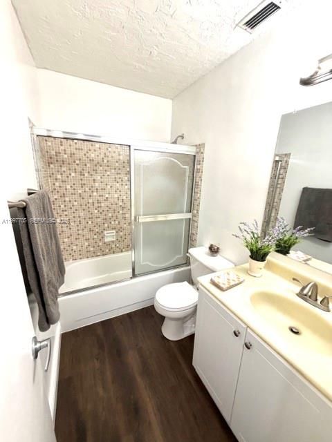 Activo con contrato: $469,999 (3 camas, 2 baños, 1225 Pies cuadrados)