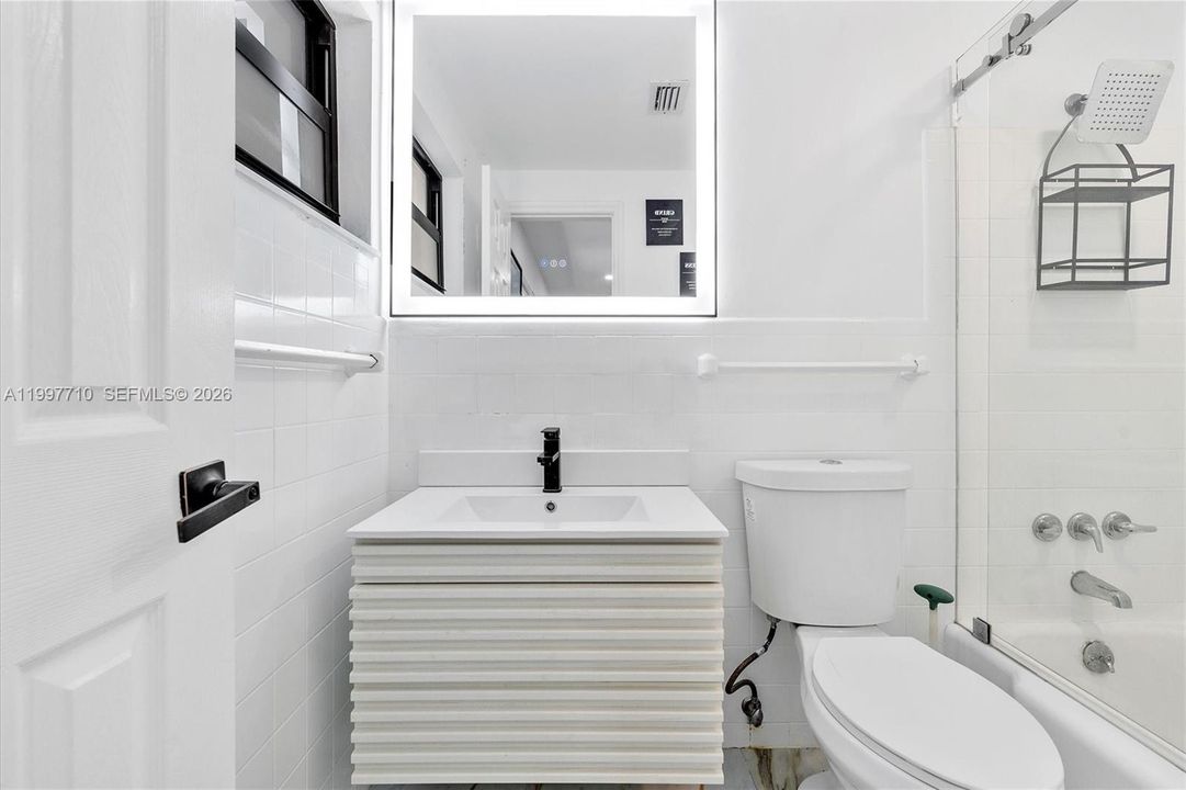 For Sale: $735,500 (4 beds, 3 baths, 2130 Square Feet)