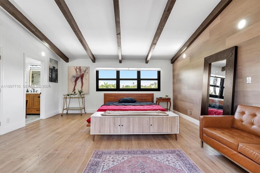 For Sale: $735,500 (4 beds, 3 baths, 2130 Square Feet)