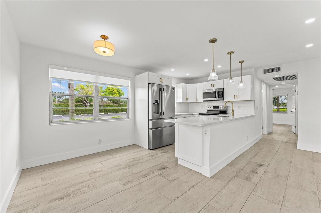 Kitchen/Dining
