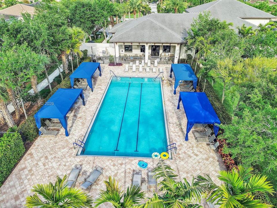 Recently Rented: $5,800 (4 beds, 3 baths, 2305 Square Feet)