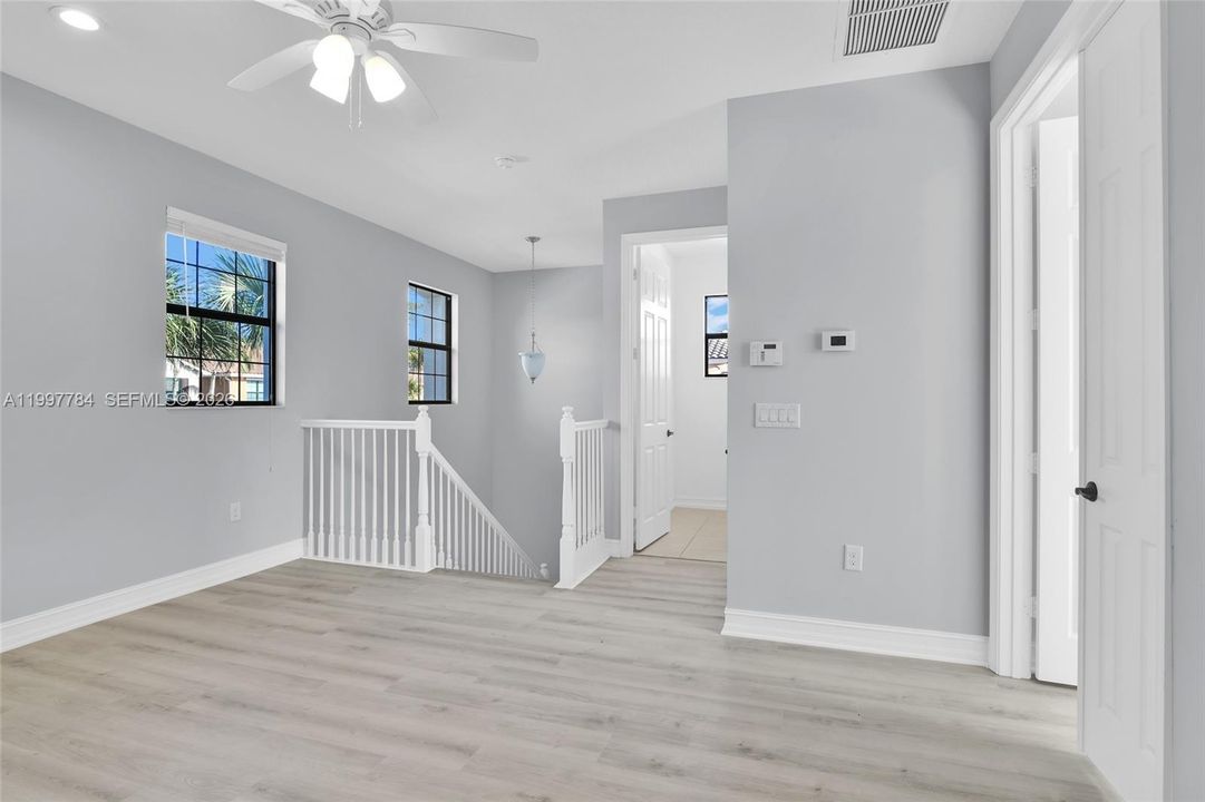Recently Rented: $5,800 (4 beds, 3 baths, 2305 Square Feet)