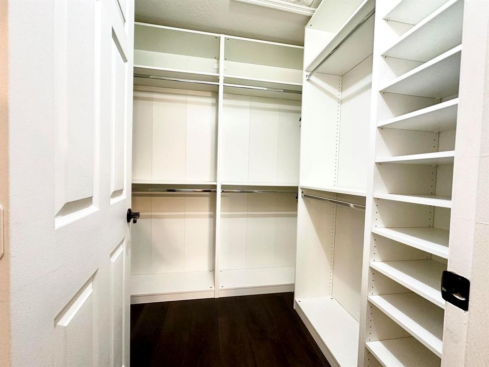 12 Master Closet