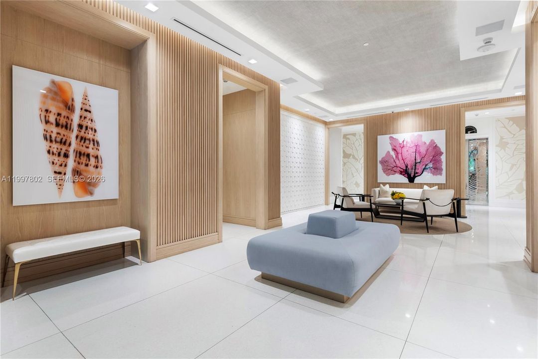 For Sale: $14,500,000 (3 beds, 3 baths, 3620 Square Feet)
