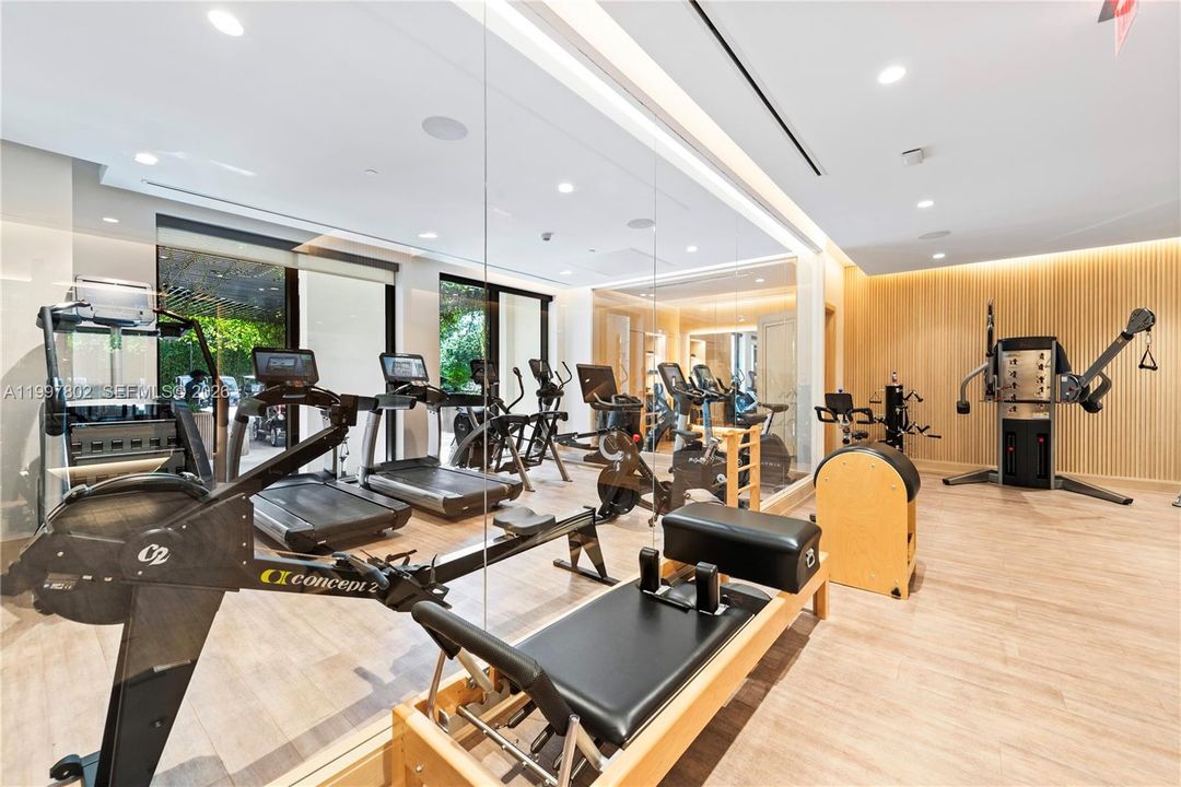 For Sale: $14,500,000 (3 beds, 3 baths, 3620 Square Feet)