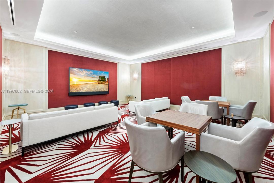 For Sale: $14,500,000 (3 beds, 3 baths, 3620 Square Feet)