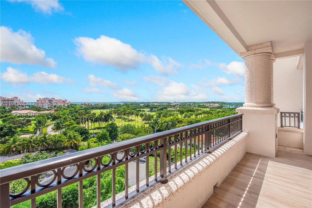 For Sale: $14,500,000 (3 beds, 3 baths, 3620 Square Feet)