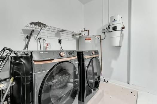 Active With Contract: $3,450 (3 beds, 2 baths, 1443 Square Feet)