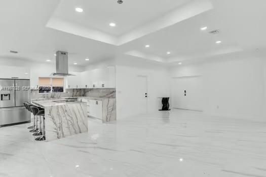 Active With Contract: $3,450 (3 beds, 2 baths, 1443 Square Feet)