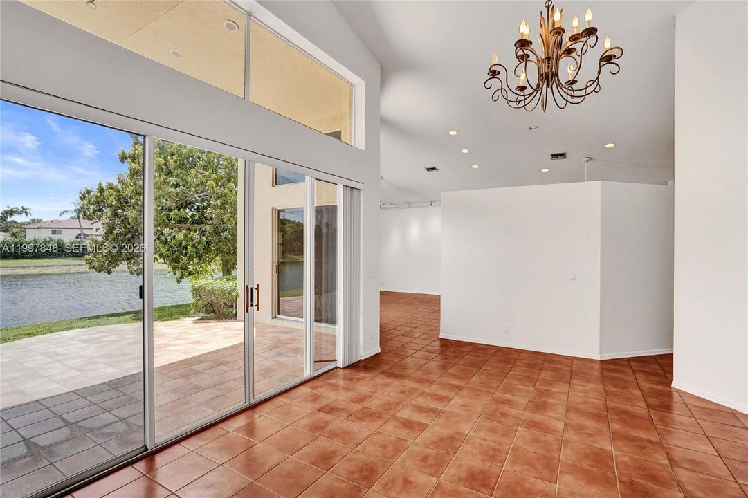 В аренду: $4,300 (3 спален, 2 ванн, 2277 Квадратных фут)