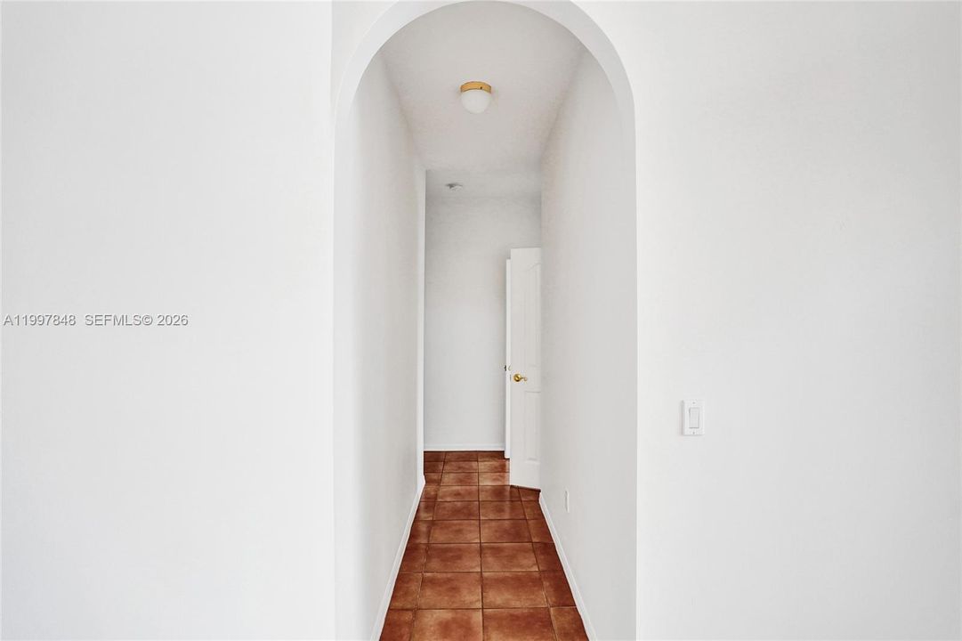 В аренду: $4,300 (3 спален, 2 ванн, 2277 Квадратных фут)