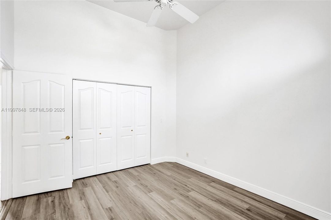 В аренду: $4,300 (3 спален, 2 ванн, 2277 Квадратных фут)