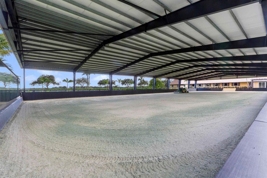 4985 Stables Way 078