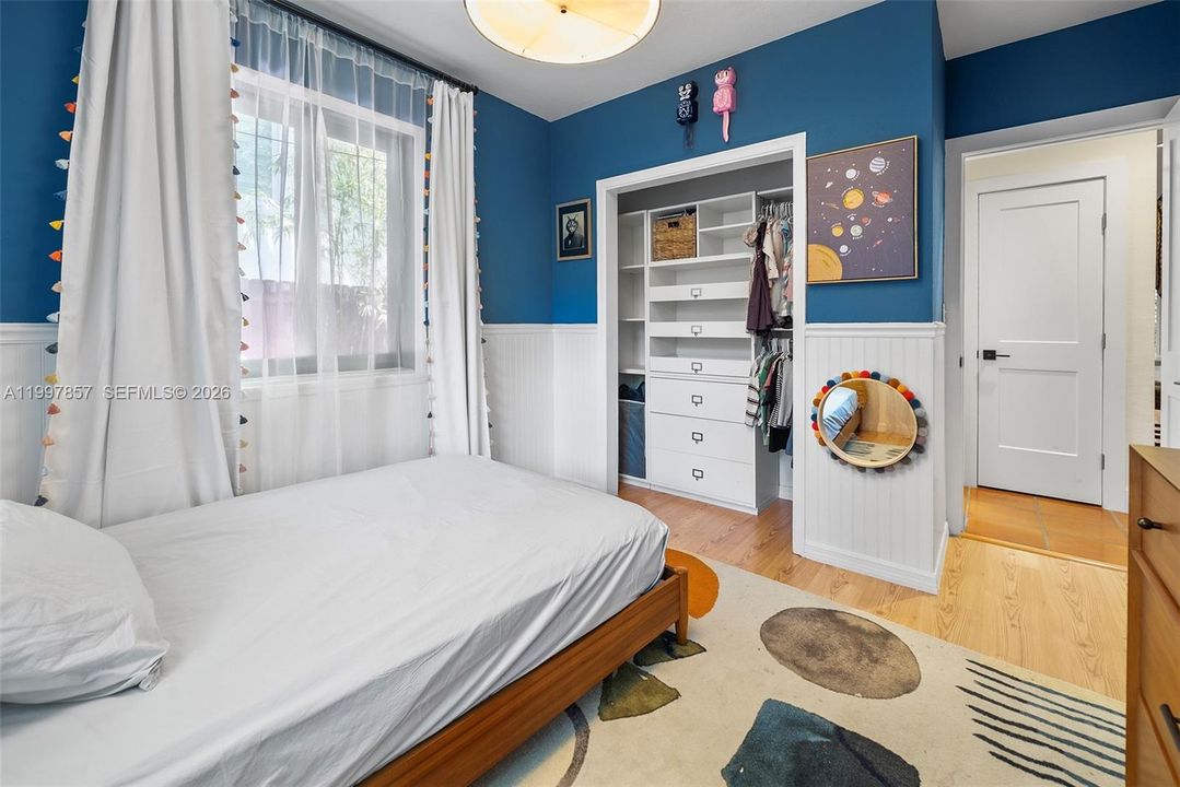 Active With Contract: $2,250,000 (3 beds, 2 baths, 2429 Square Feet)