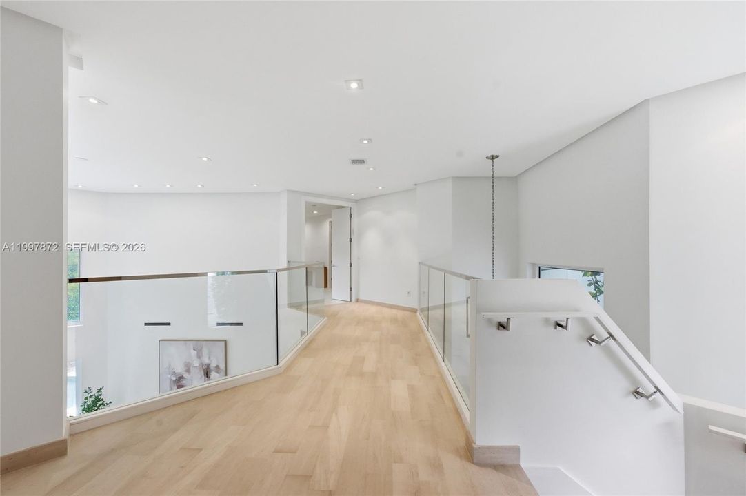 Active With Contract: $3,995,000 (5 beds, 6 baths, 5218 Square Feet)