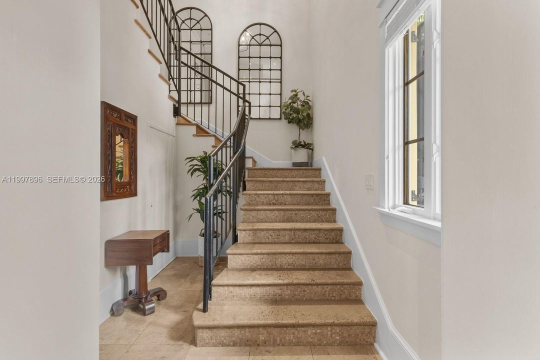 For Sale: $6,950,000 (5 beds, 5 baths, 5421 Square Feet)
