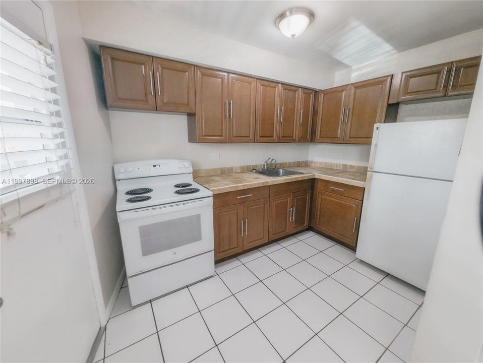 В аренду: $1,750 (1 спален, 1 ванн, 610 Квадратных фут)