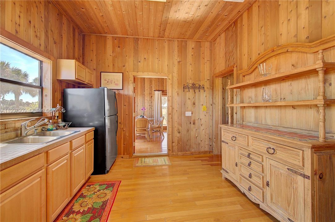 For Sale: $5,999,999 (0 beds, 0 baths, 0 Square Feet)