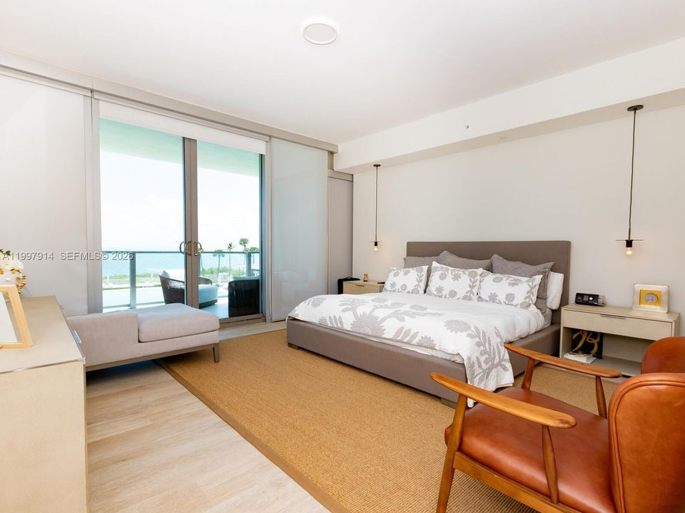 For Rent: $26,000 (2 beds, 3 baths, 1823 Square Feet)
