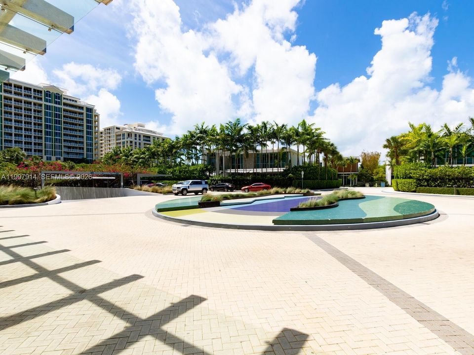For Rent: $26,000 (2 beds, 3 baths, 1823 Square Feet)