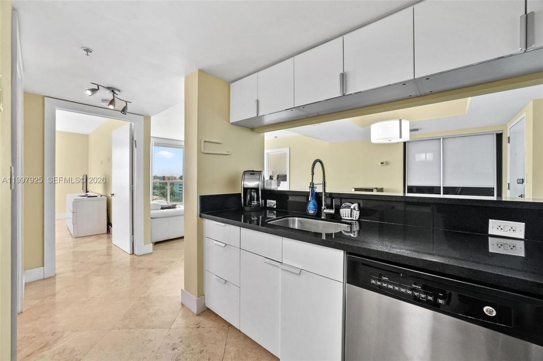 En Venta: $1,100,000 (2 camas, 2 baños, 1078 Pies cuadrados)