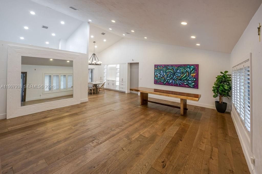 For Sale: $3,500,000 (4 beds, 3 baths, 5434 Square Feet)